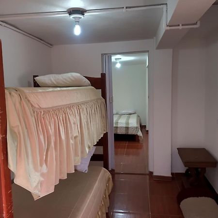 Suite Standart Para Ate 4 Pessoas Ao Lado Do Parque Das Cerejeiras Campos do Jordão Eksteriør bilde